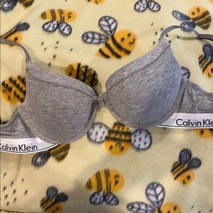 Calvin Klein Logo Bra